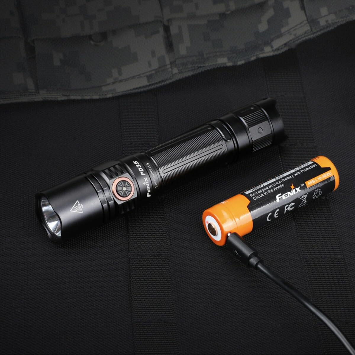Amazon.co.jp: FENIX(フェニックス) PD35 V3.0 高性能 ポータブル